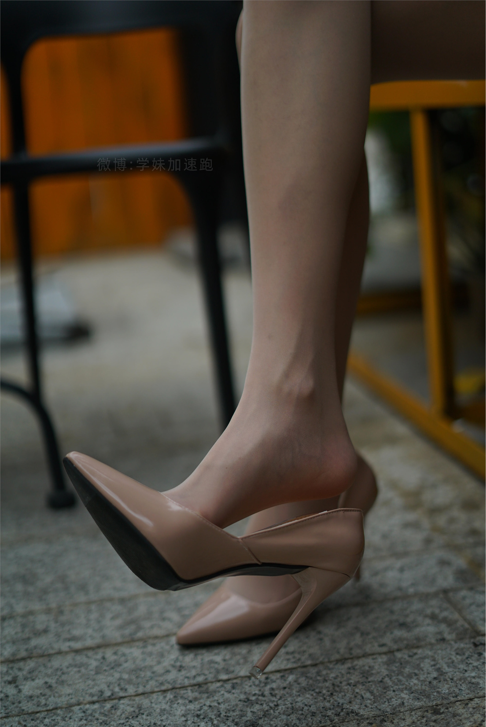 学妹加速跑 XM062《美得很过分-盘盘》